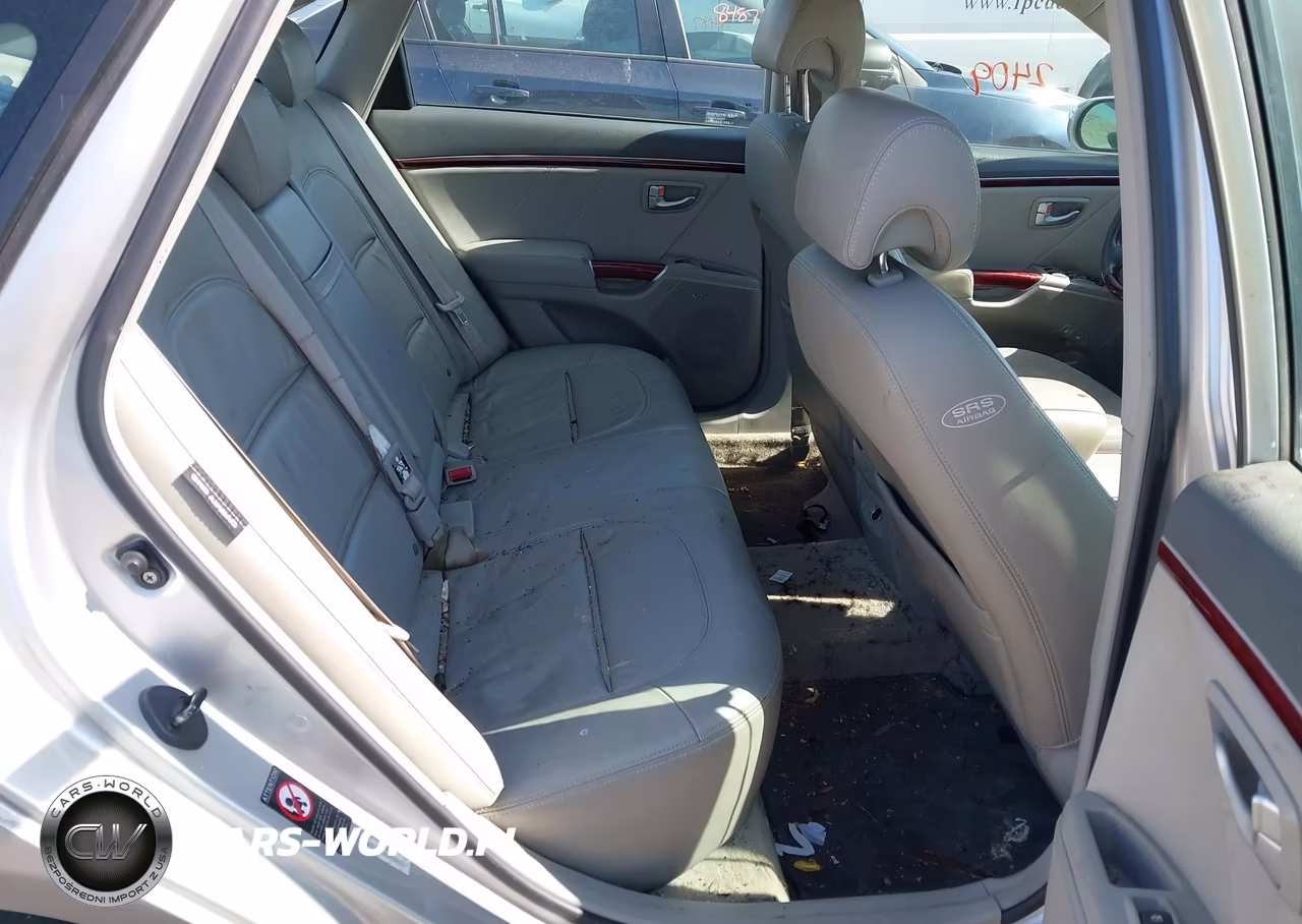2008 Hyundai Azera Limited VIN:KMHFC46F28A256078 - 8