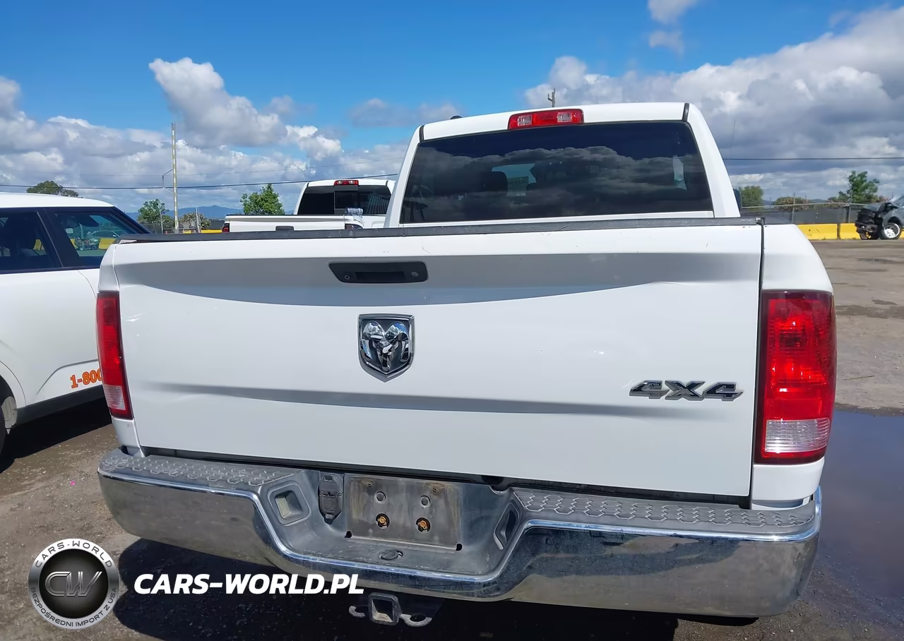 2015 Ram 1500 Tradesman VIN:1C6RR7FMXFS615885 - 17