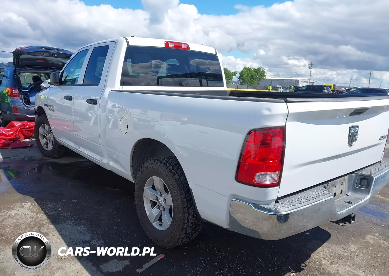 2015 Ram 1500 Tradesman VIN:1C6RR7FMXFS615885 - 3