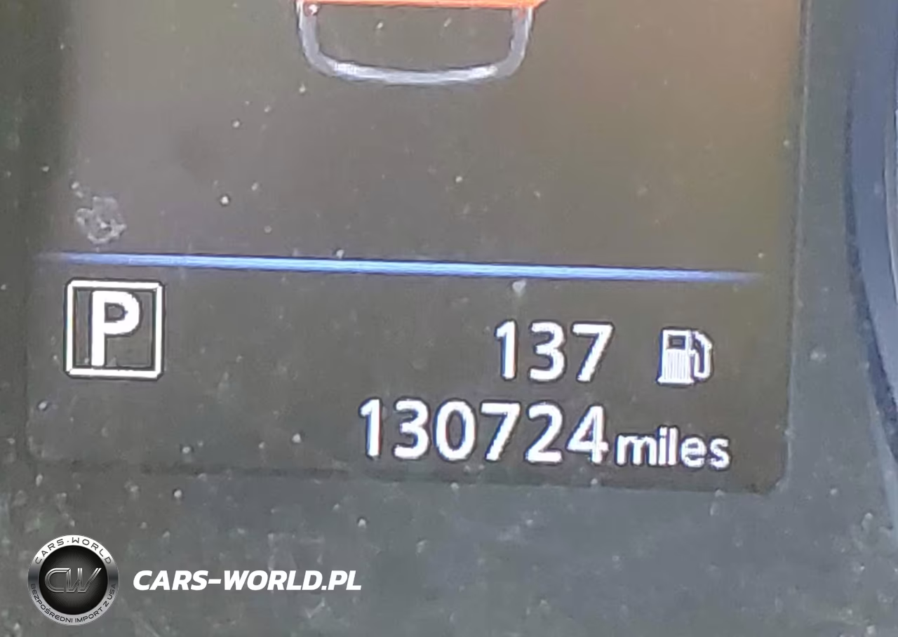 2019 Nissan Rogue S VIN:JN8AT2MT5KW267408 - 16
