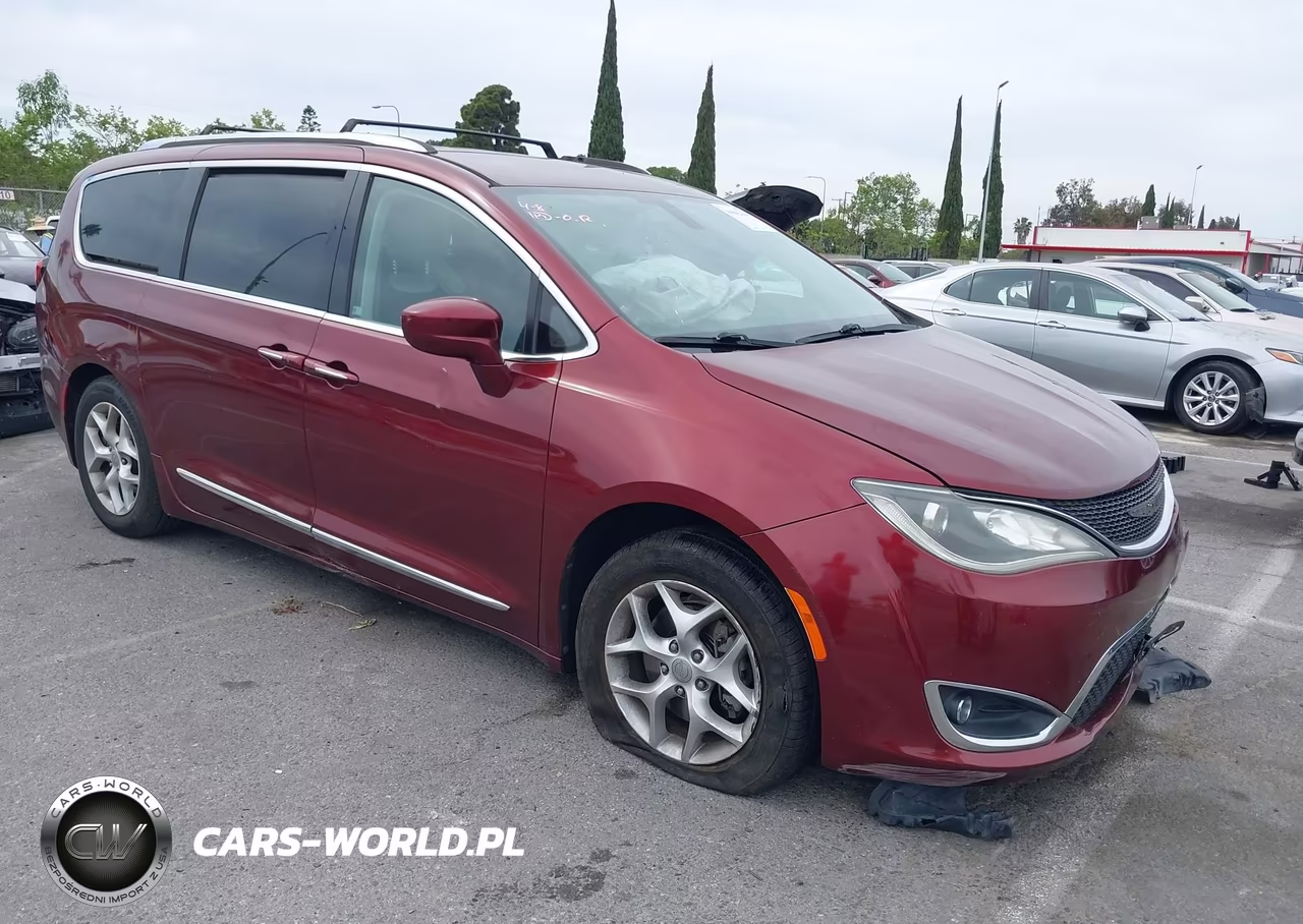 2018 Chrysler Pacifica Touring L