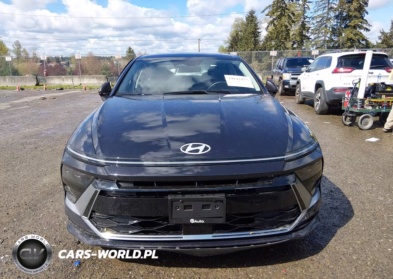 2026 Hyundai Sonata Hybrid Sel VIN:KMHL34JJ5TA136332 - 12
