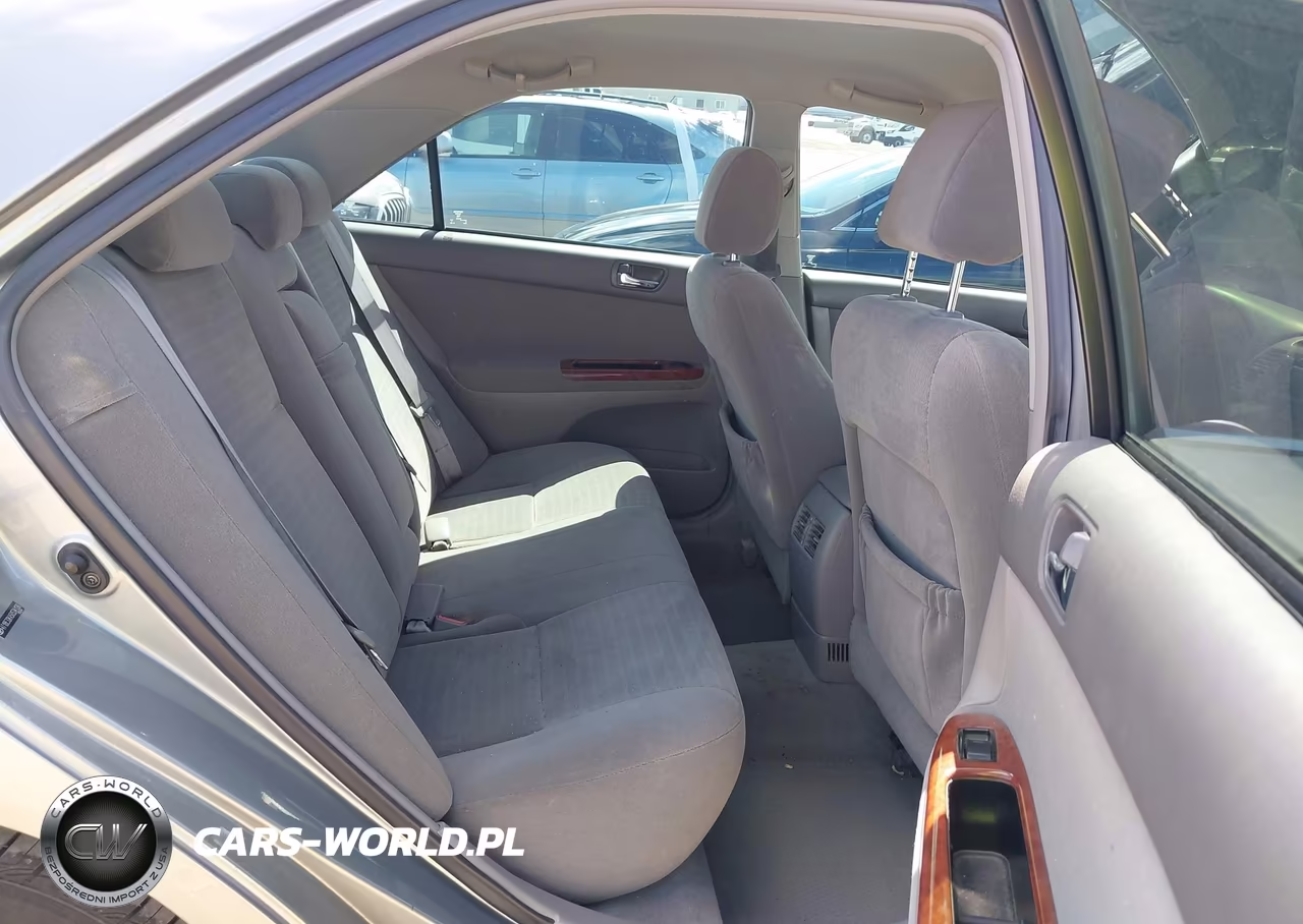2005 Toyota Camry Xle VIN:4T1BE32K45U534138 - 8