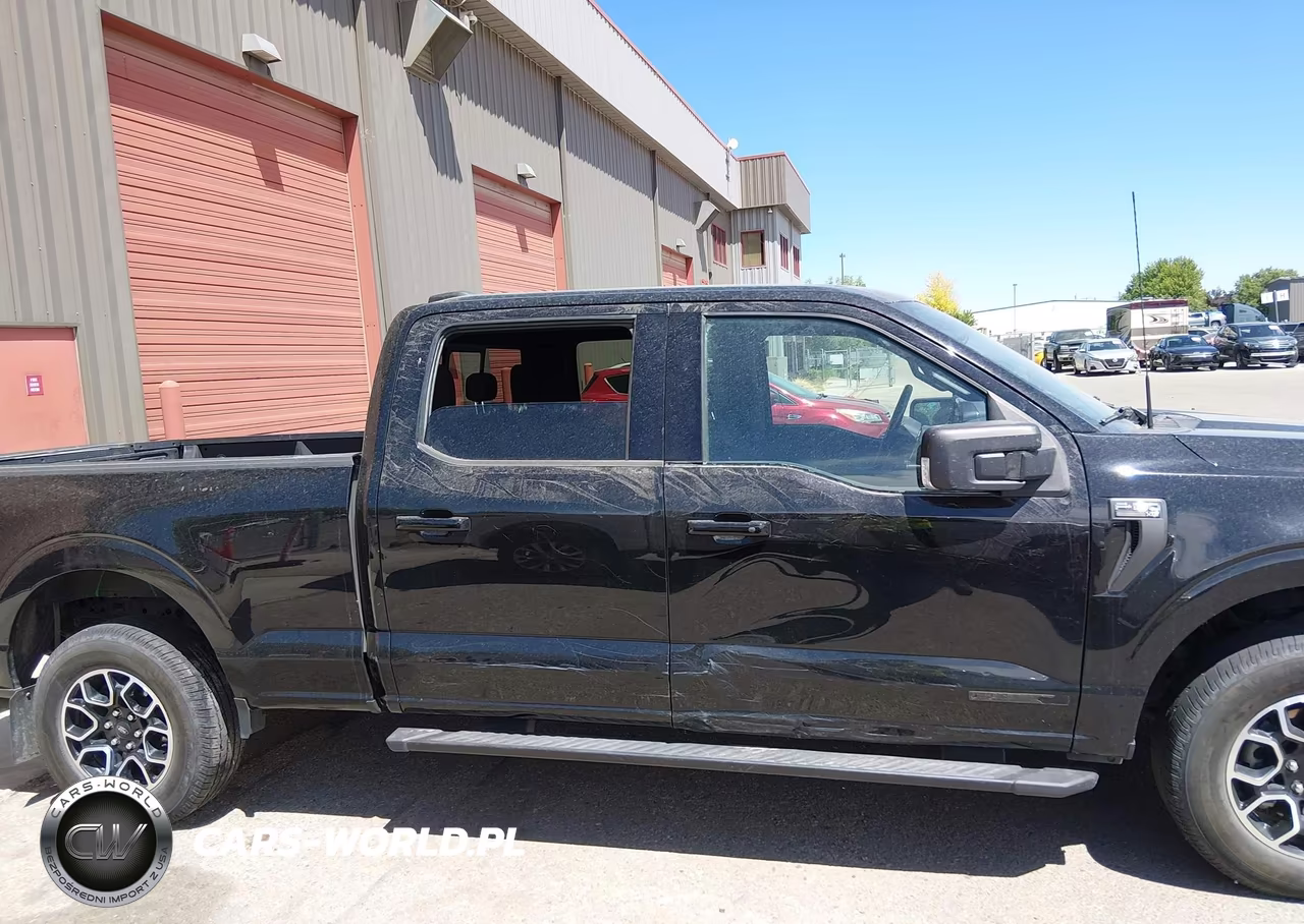 2021 Ford F-150 Xlt VIN:1FTFW1ED4MFC32369 - 14