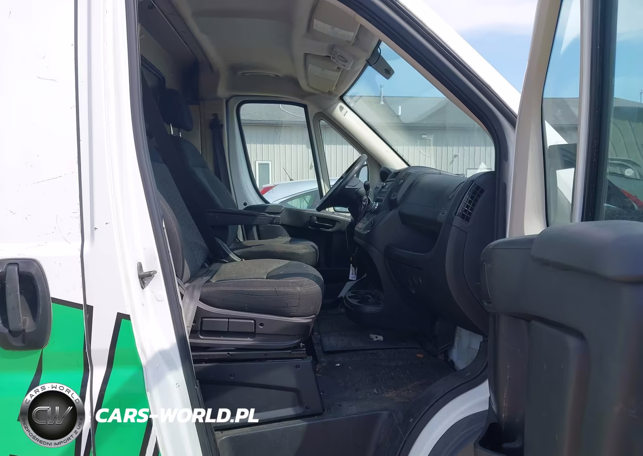 2014 Ram Promaster 2500 High Roof VIN:3C6TRVDG3EE105841 - 5