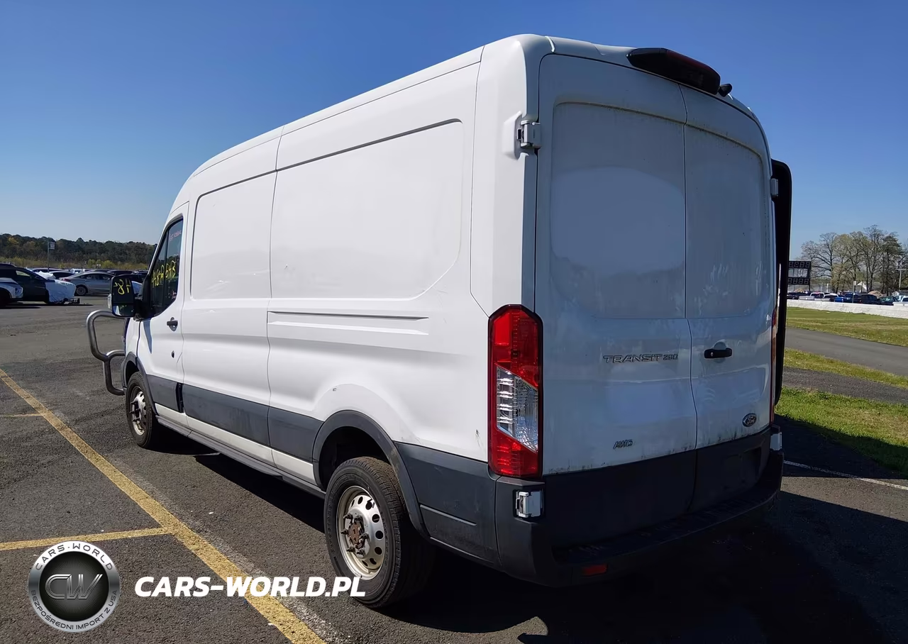 2023 Ford Transit-250 VIN:1FTBR2C87PKB31193 - 3