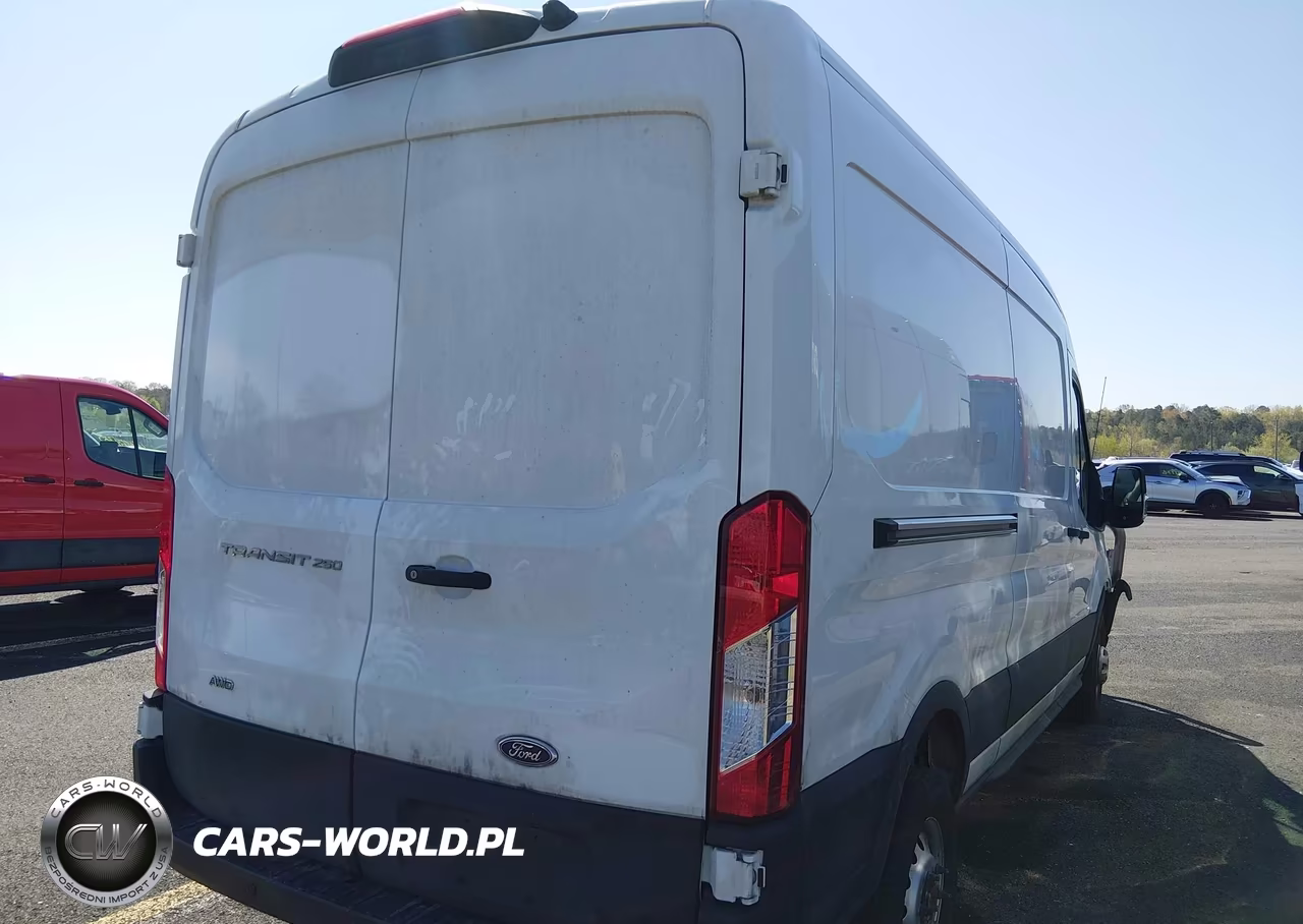 2023 Ford Transit-250 VIN:1FTBR2C87PKB31193 - 4
