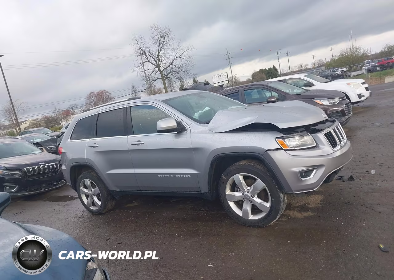 2014 Jeep Grand Cherokee Laredo VIN:1C4RJFAG4EC334136 - 13