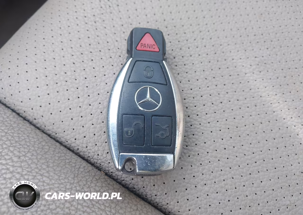 2011 Mercedes-Benz Glk 350 4Matic VIN:WDCGG8HB5BF648149 - 11