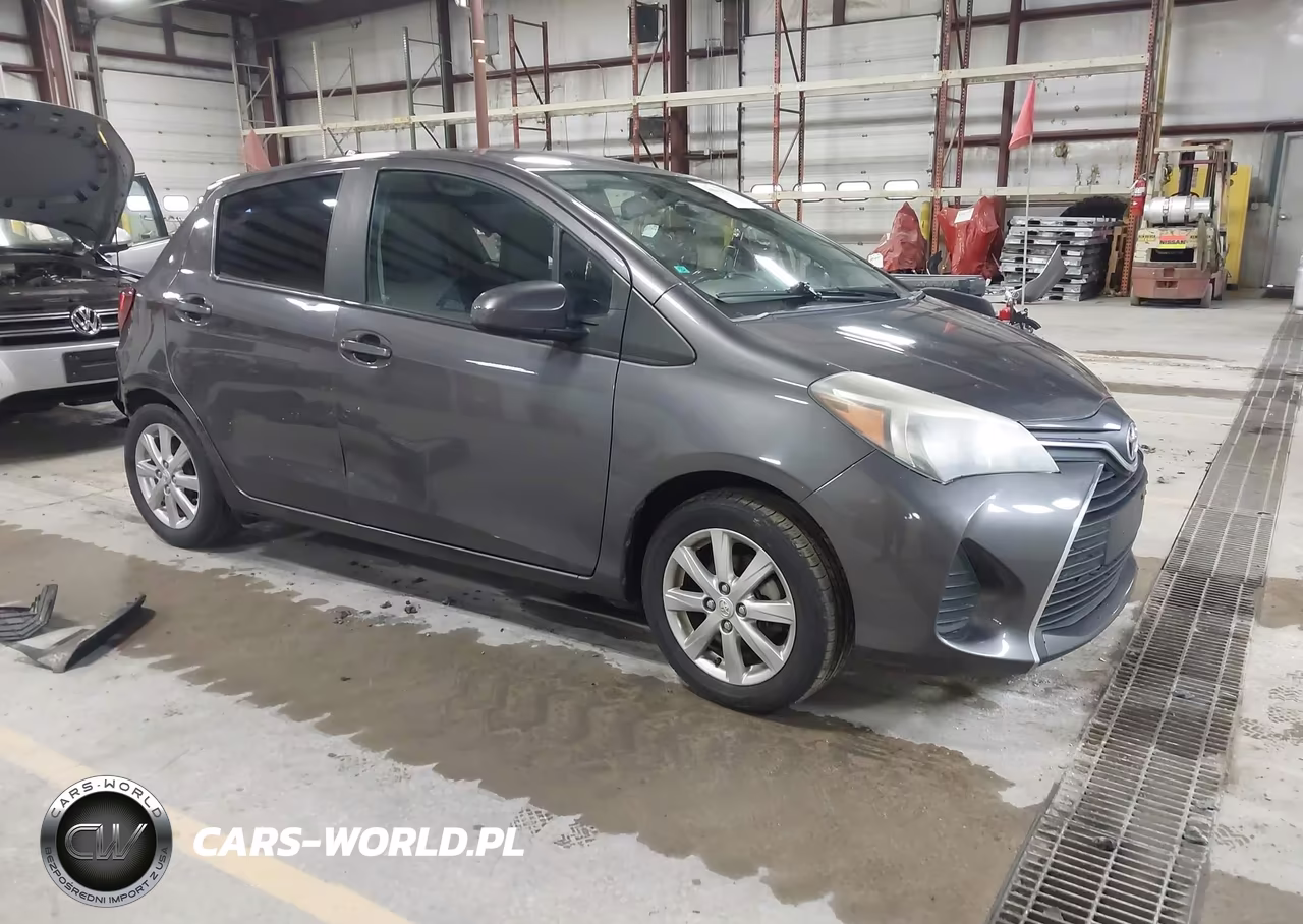 2015 Toyota Yaris Le
