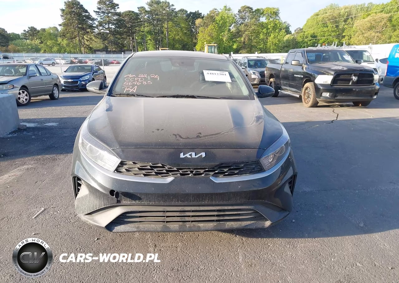 2023 Kia Forte Lxs VIN:3KPF24AD6PE564685 - 12