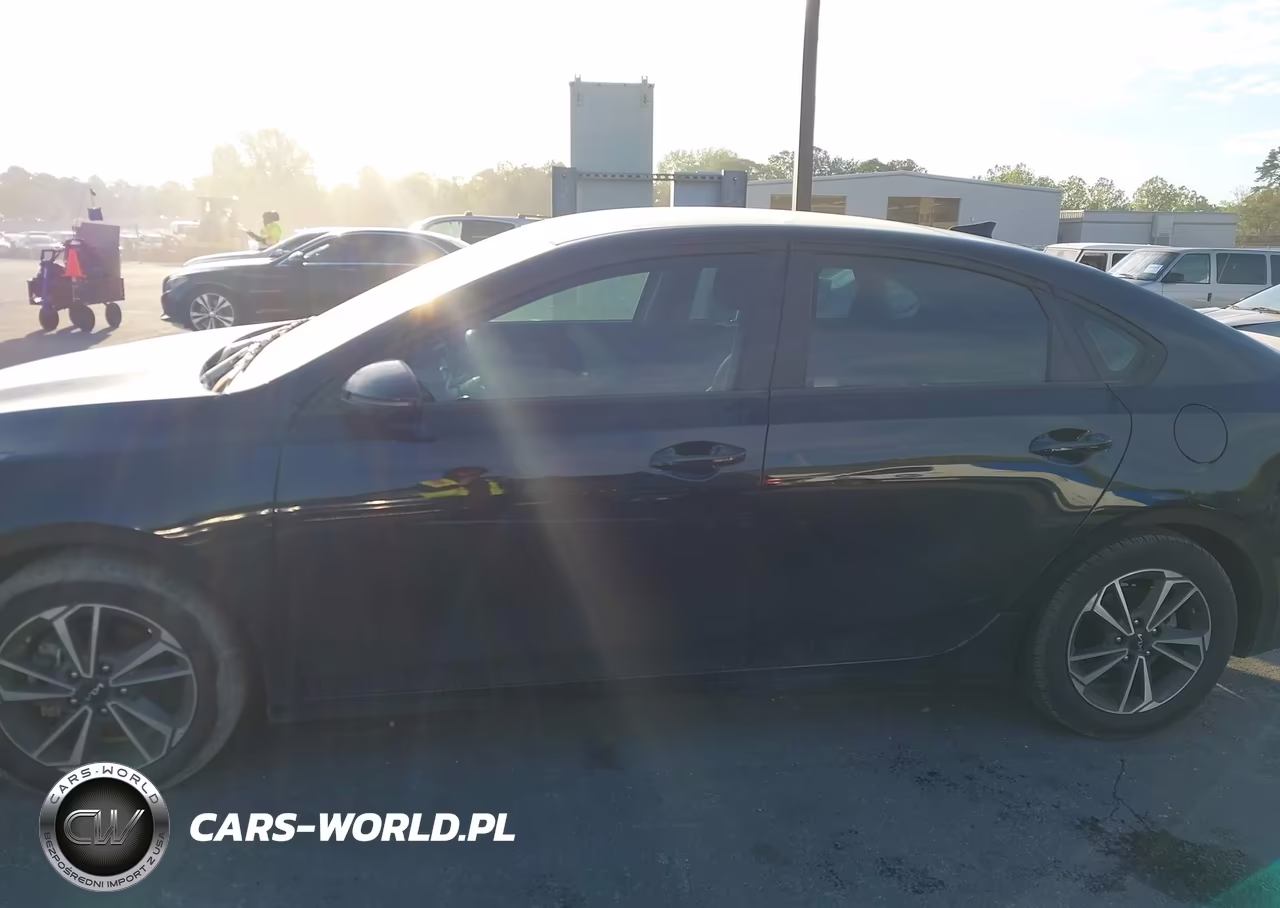 2023 Kia Forte Lxs VIN:3KPF24AD6PE564685 - 14