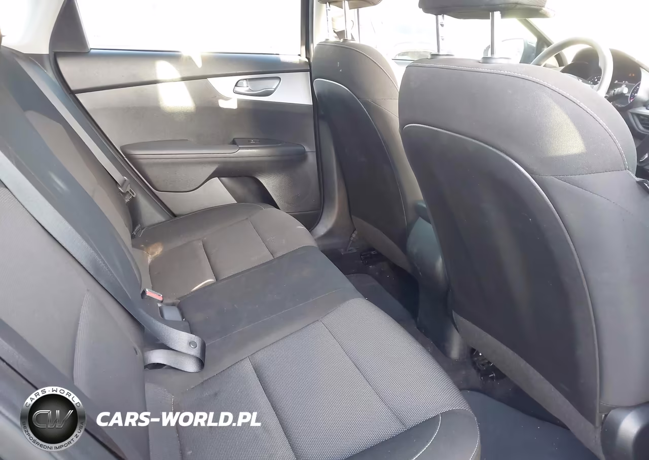 2023 Kia Forte Lxs VIN:3KPF24AD6PE564685 - 8
