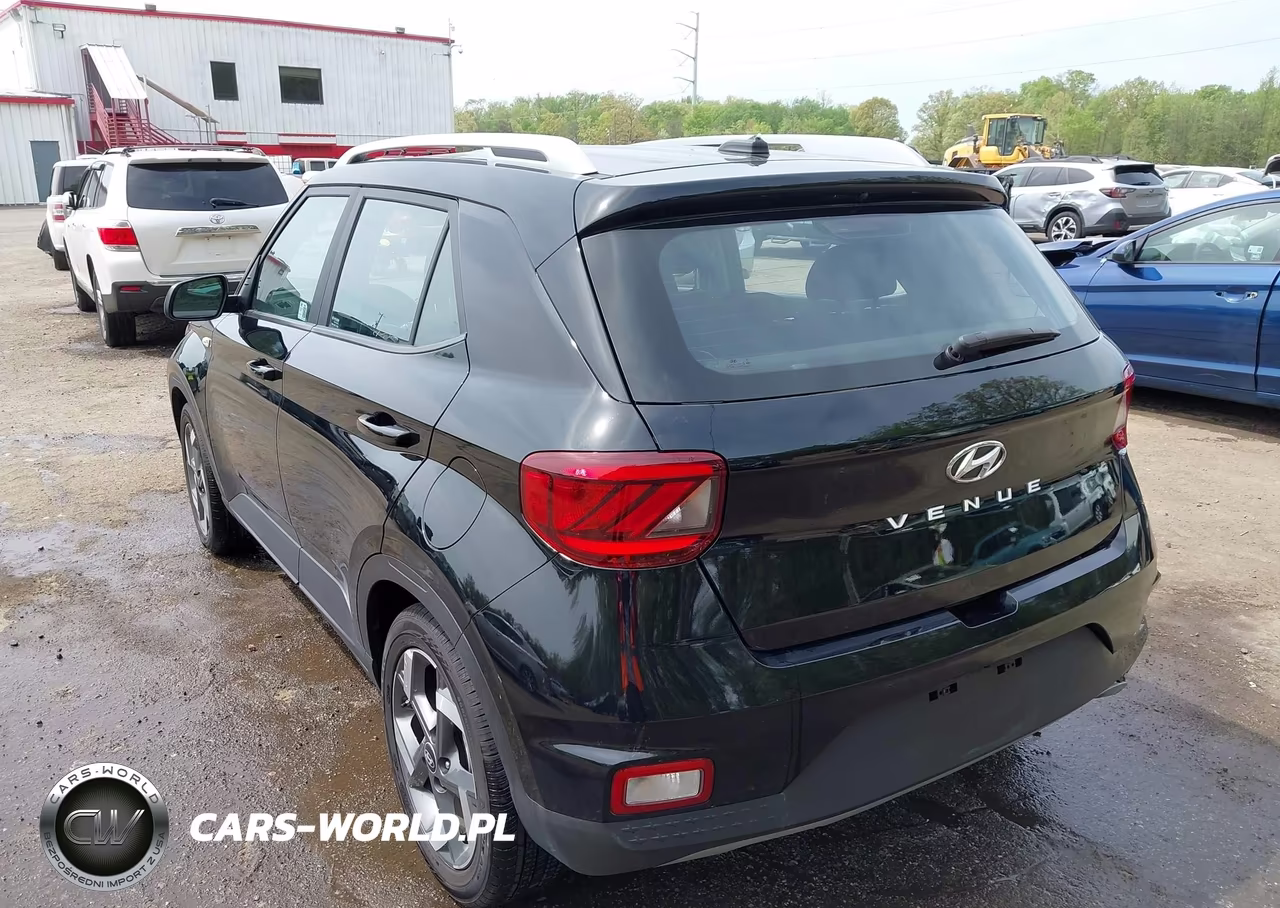 2024 Hyundai Venue Sel VIN:KMHRC8A39RU339847 - 3