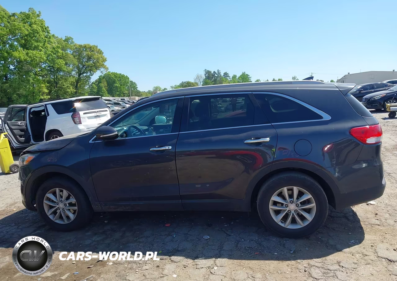 2018 Kia Sorento 2.4L Lx VIN:5XYPG4A31JG388362 - 14