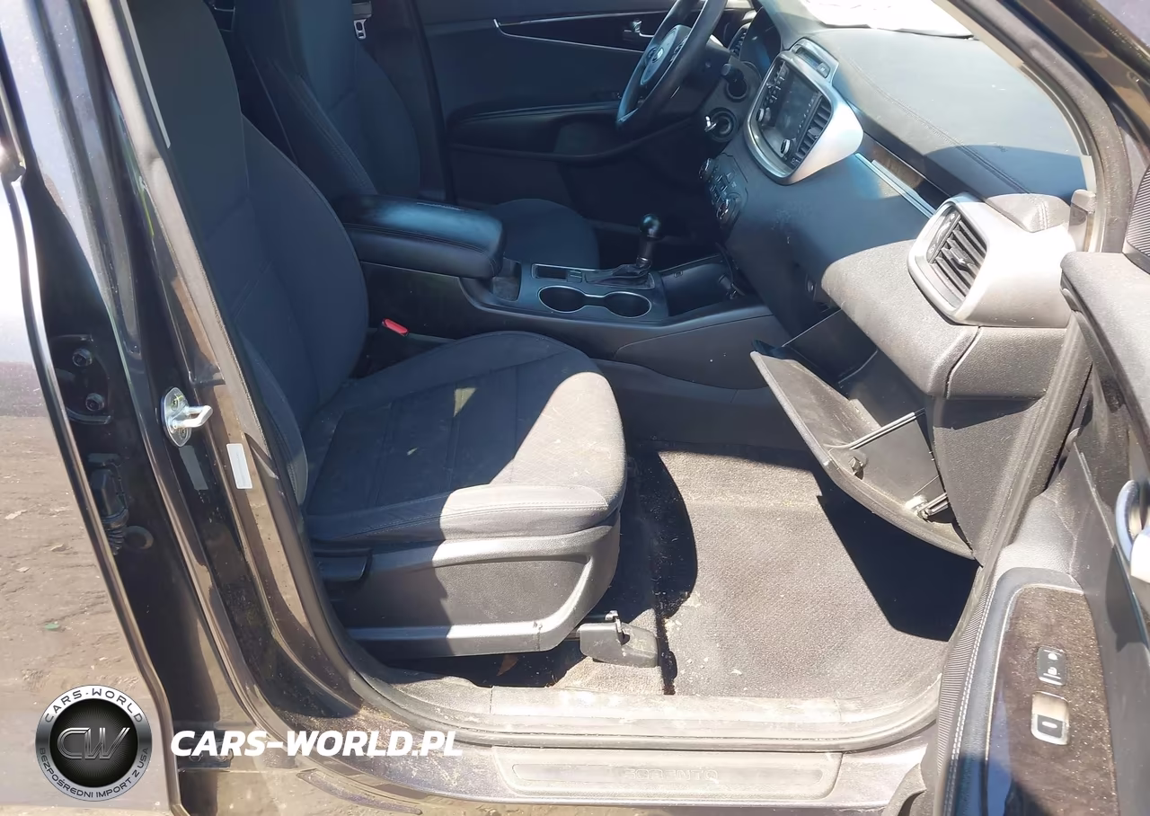 2018 Kia Sorento 2.4L Lx VIN:5XYPG4A31JG388362 - 5