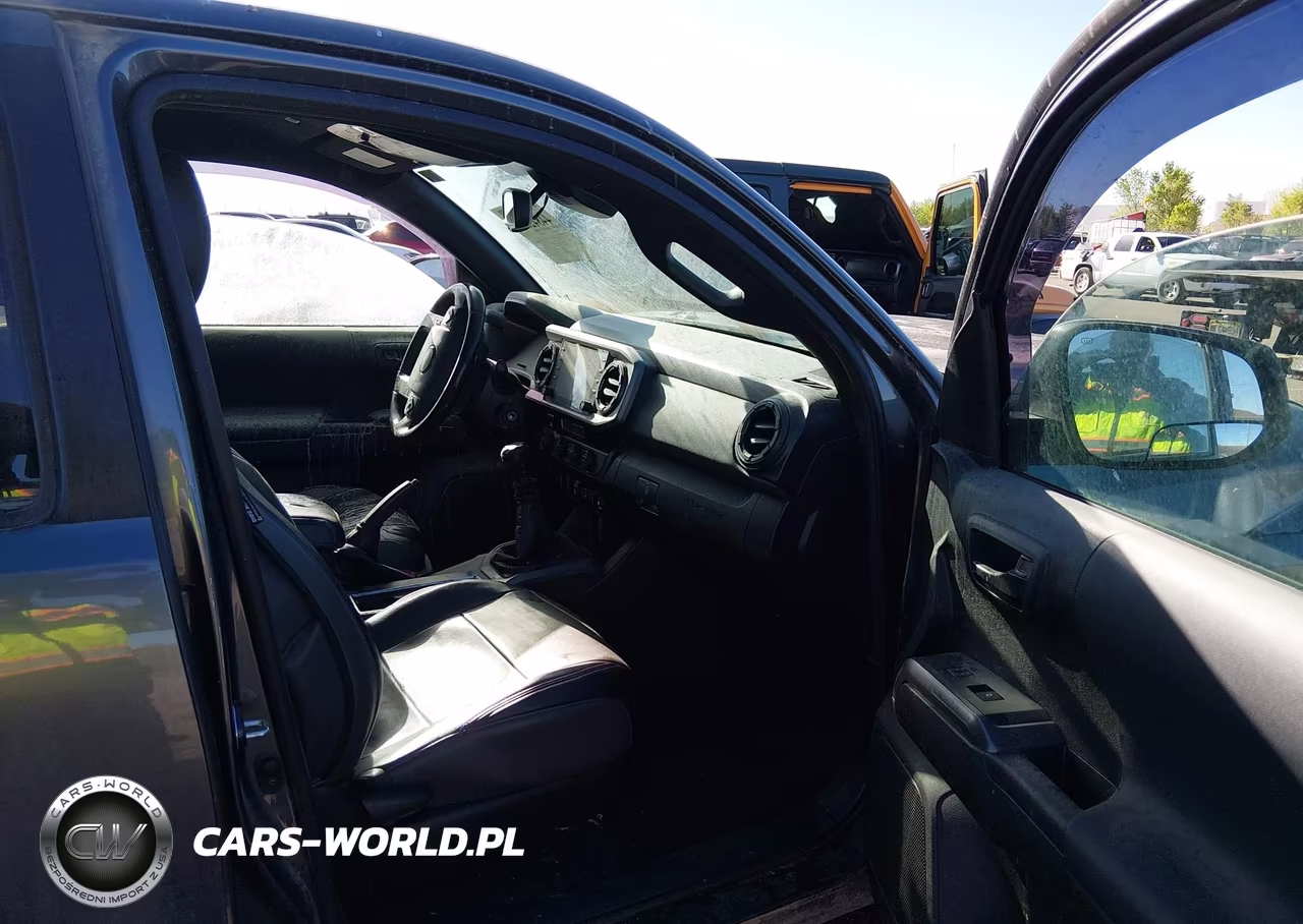 2022 Toyota Tacoma Trd Sport VIN:3TYCZ5ANXNT059138 - 5