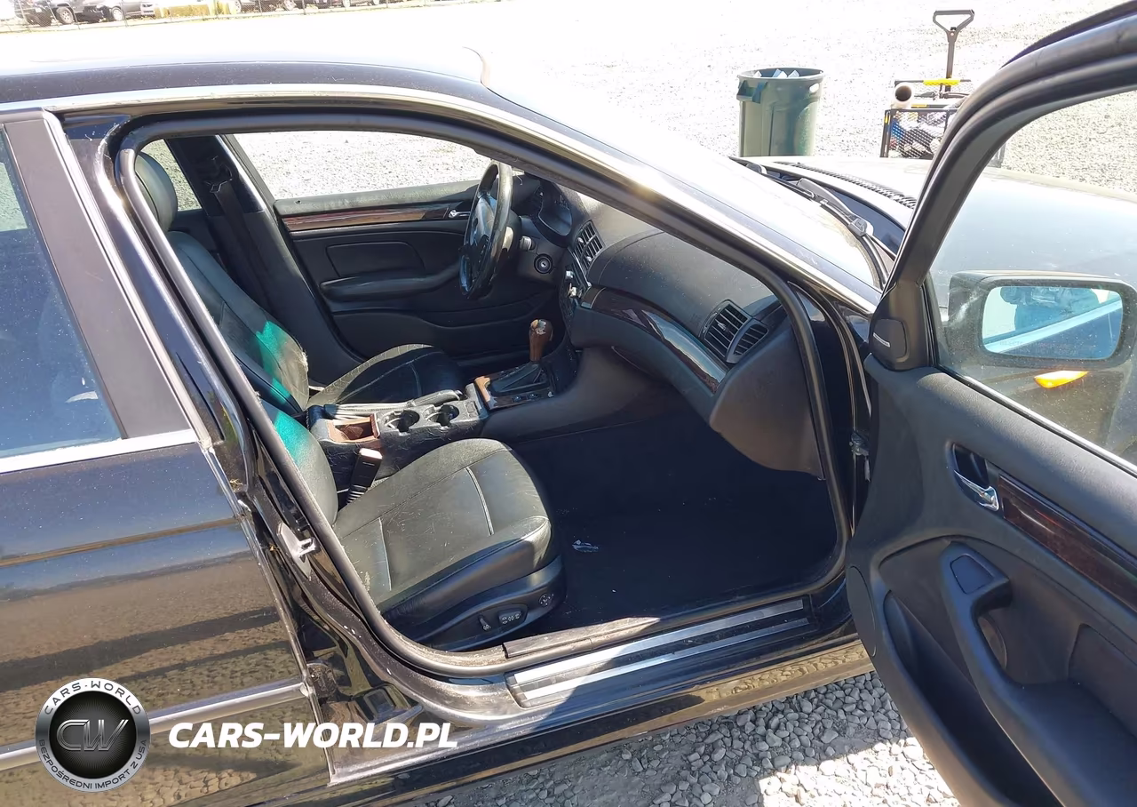 2004 BMW 330Xi VIN:WBAEW53444PN35407 - 5