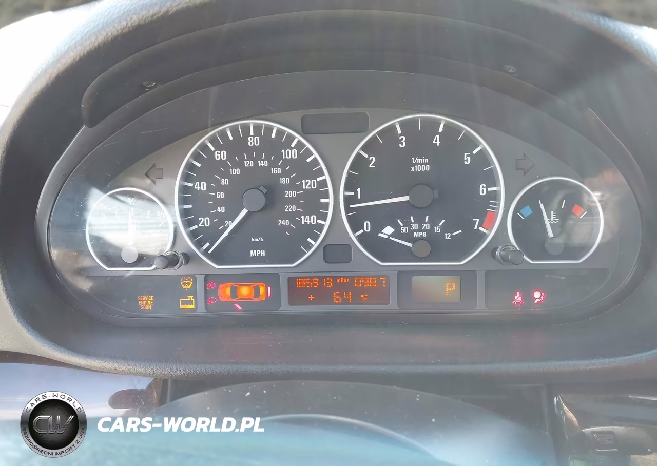 2004 BMW 330Xi VIN:WBAEW53444PN35407 - 7