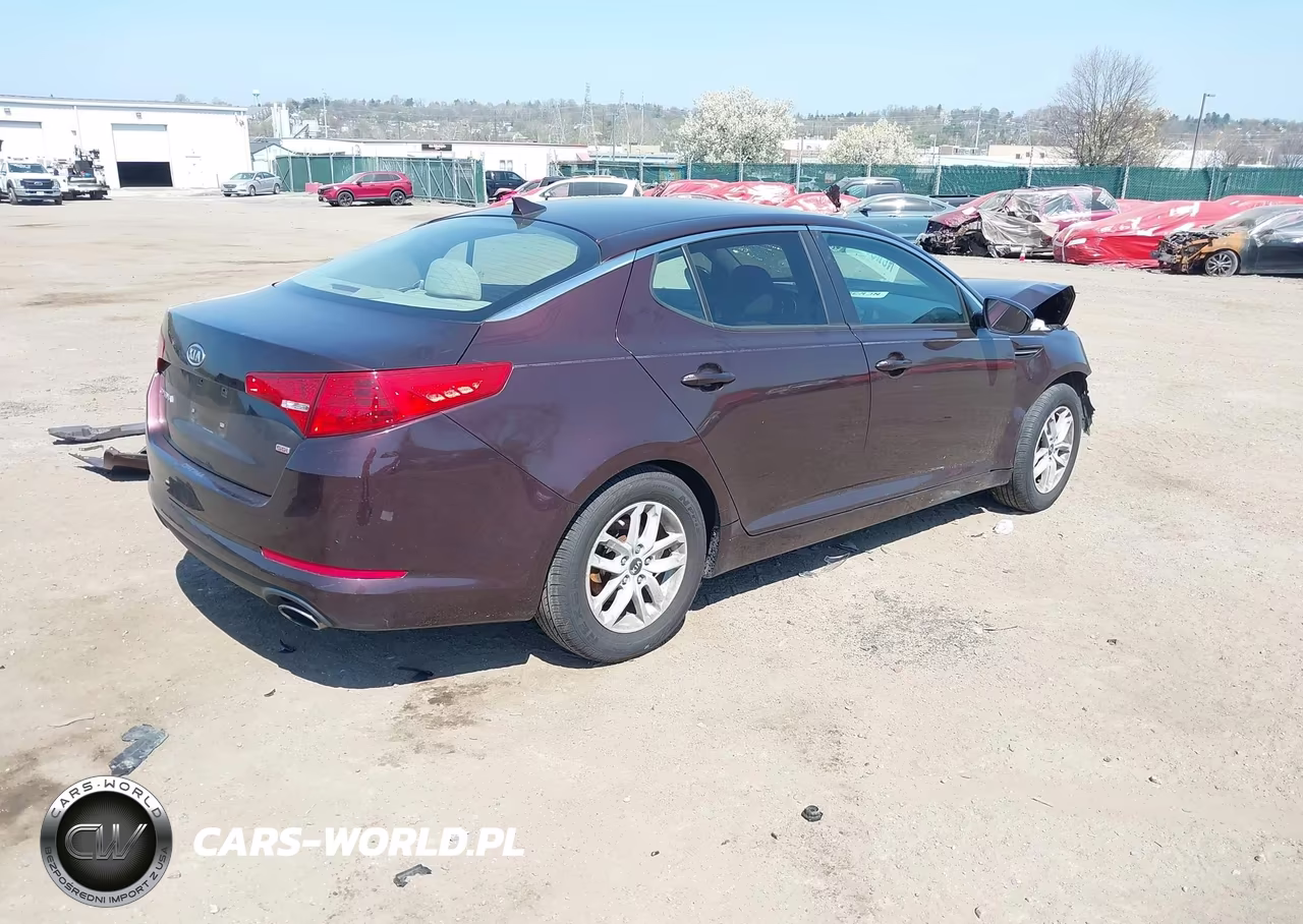 2011 Kia Optima Lx VIN:KNAGM4A78B5173550 - 4