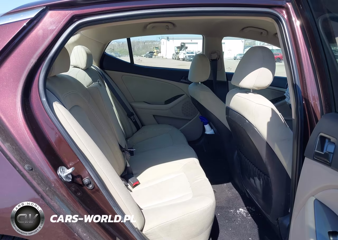 2011 Kia Optima Lx VIN:KNAGM4A78B5173550 - 8