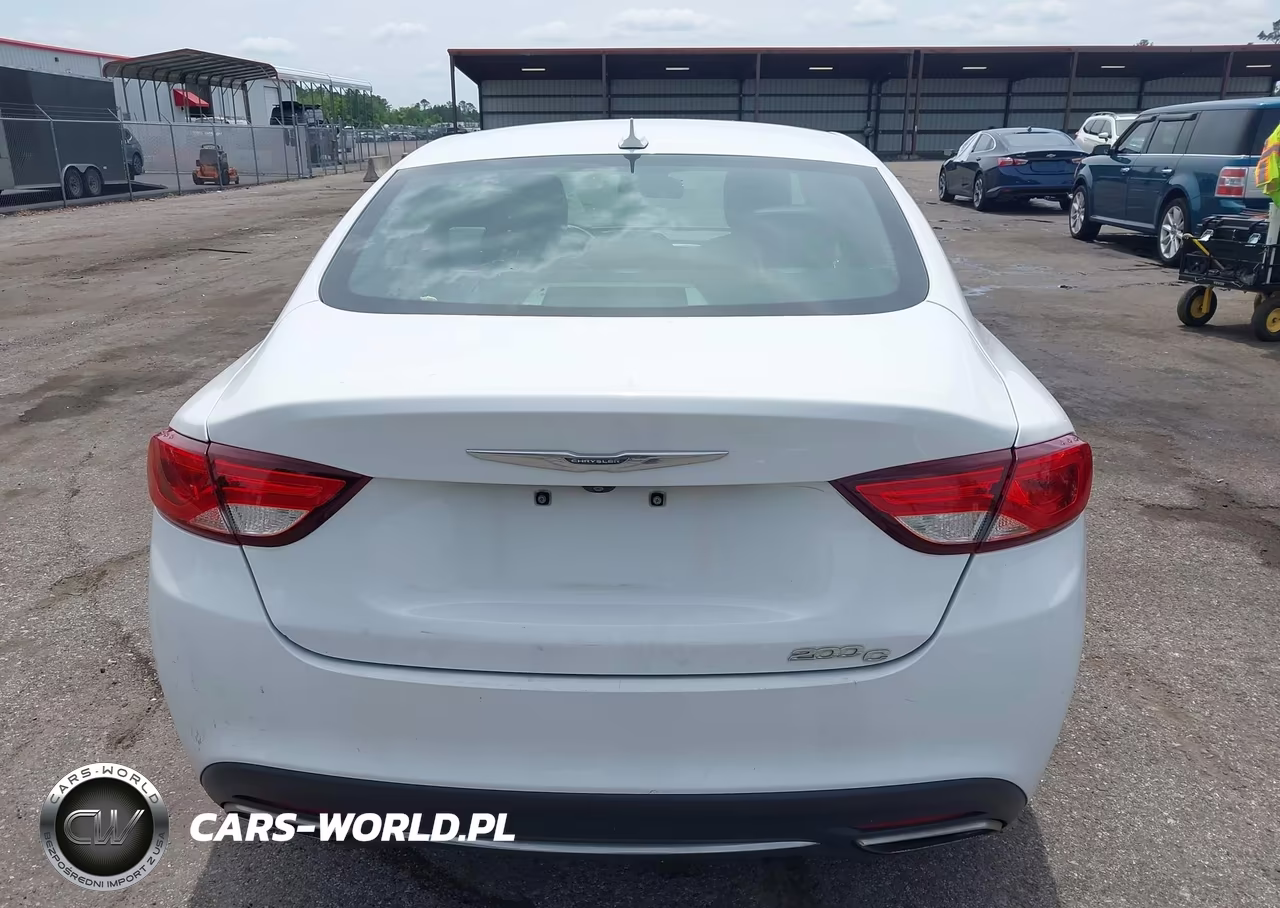 2015 Chrysler 200 C VIN:1C3CCCCG0FN522528 - 17