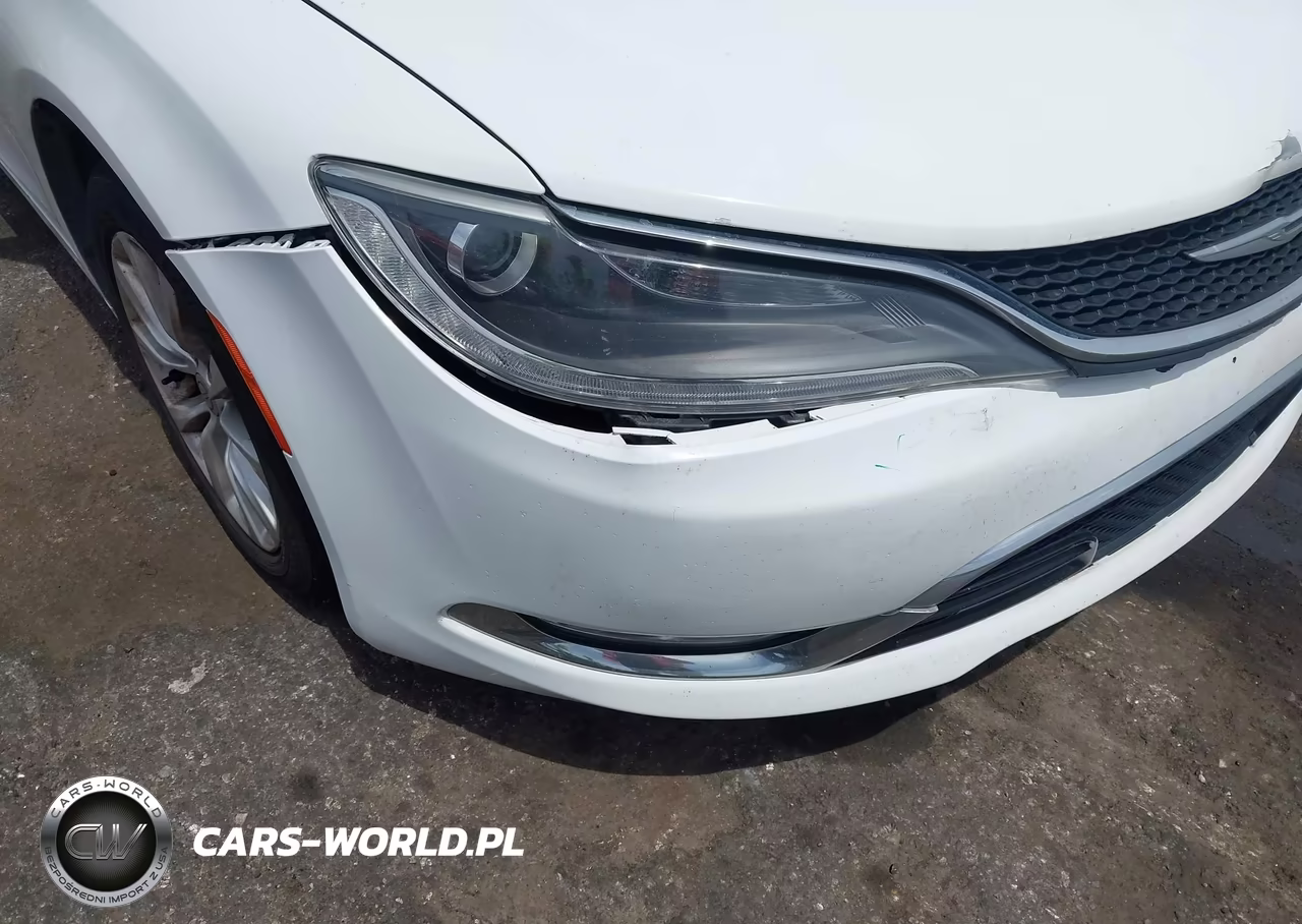 2015 Chrysler 200 C VIN:1C3CCCCG0FN522528 - 6