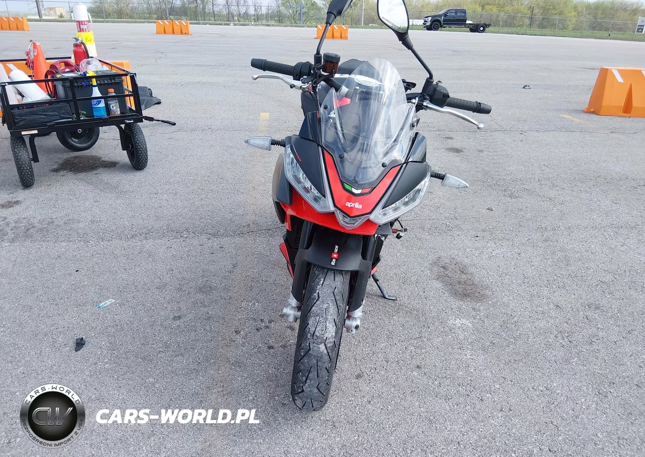 2021 Aprilia Tuono 660 VIN:ZD4KSUE0XMS000671 - 5