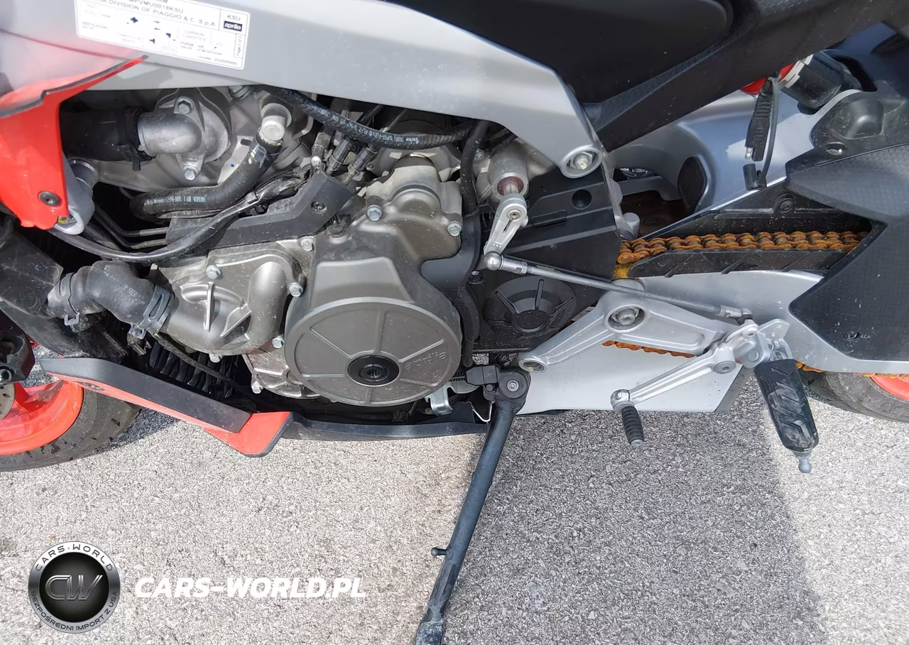 2021 Aprilia Tuono 660 VIN:ZD4KSUE0XMS000671 - 9