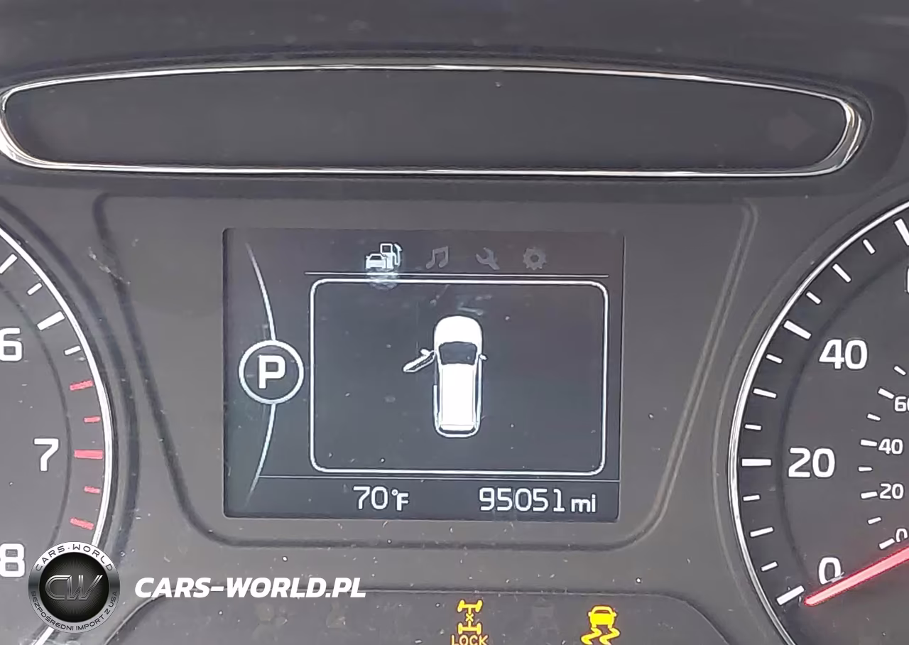 2018 Kia Sorento 2.4L Lx VIN:5XYPGDA37JG388690 - 15