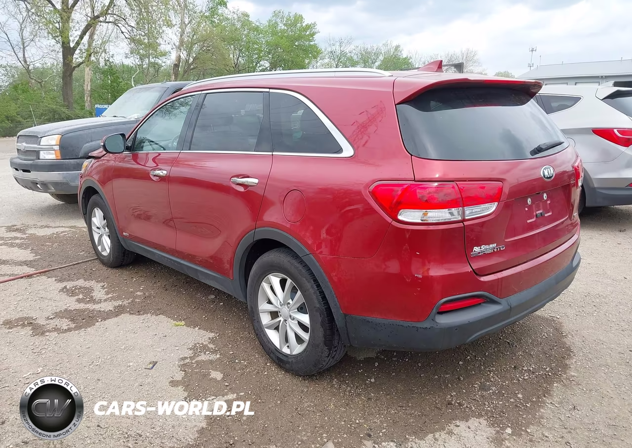 2018 Kia Sorento 2.4L Lx VIN:5XYPGDA37JG388690 - 3