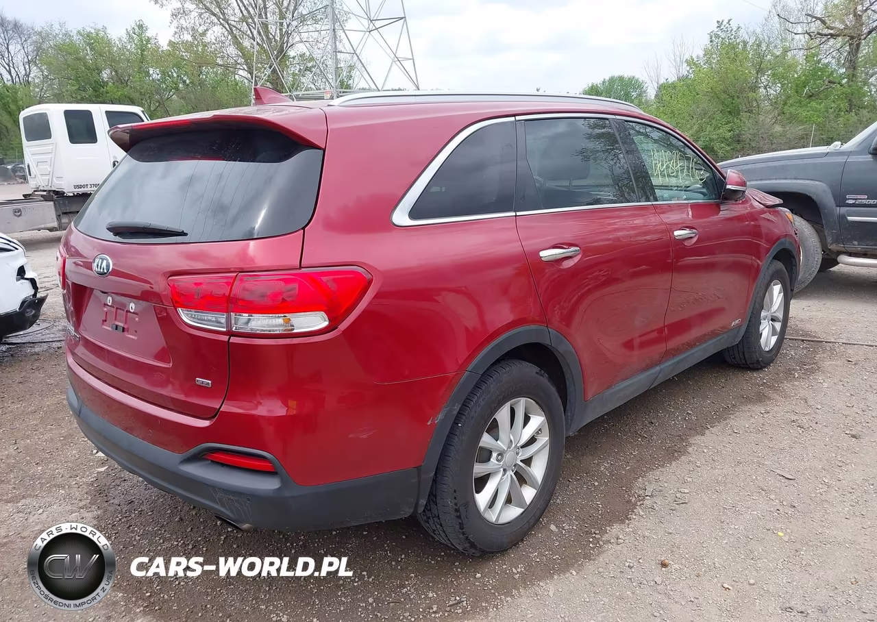 2018 Kia Sorento 2.4L Lx VIN:5XYPGDA37JG388690 - 4