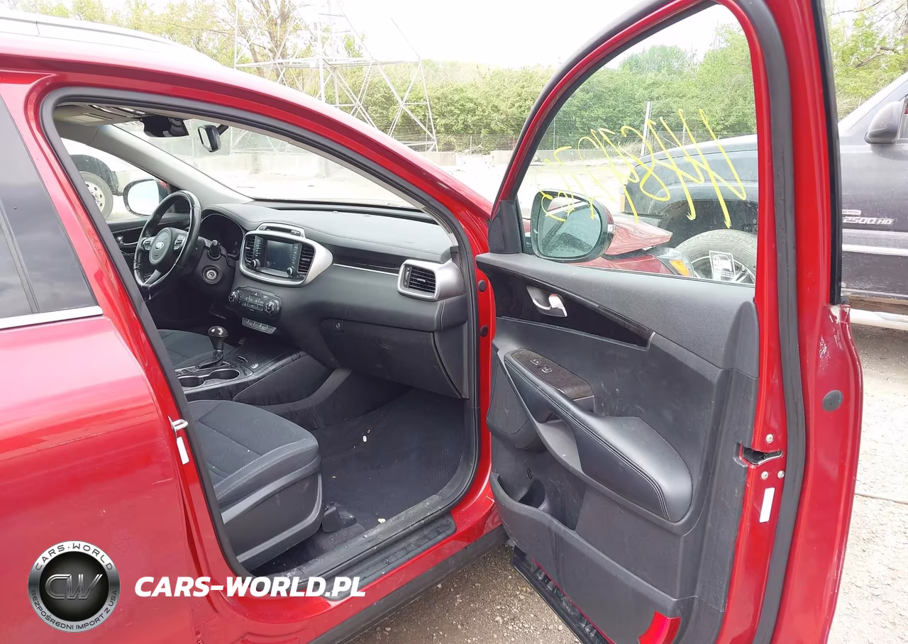 2018 Kia Sorento 2.4L Lx VIN:5XYPGDA37JG388690 - 5