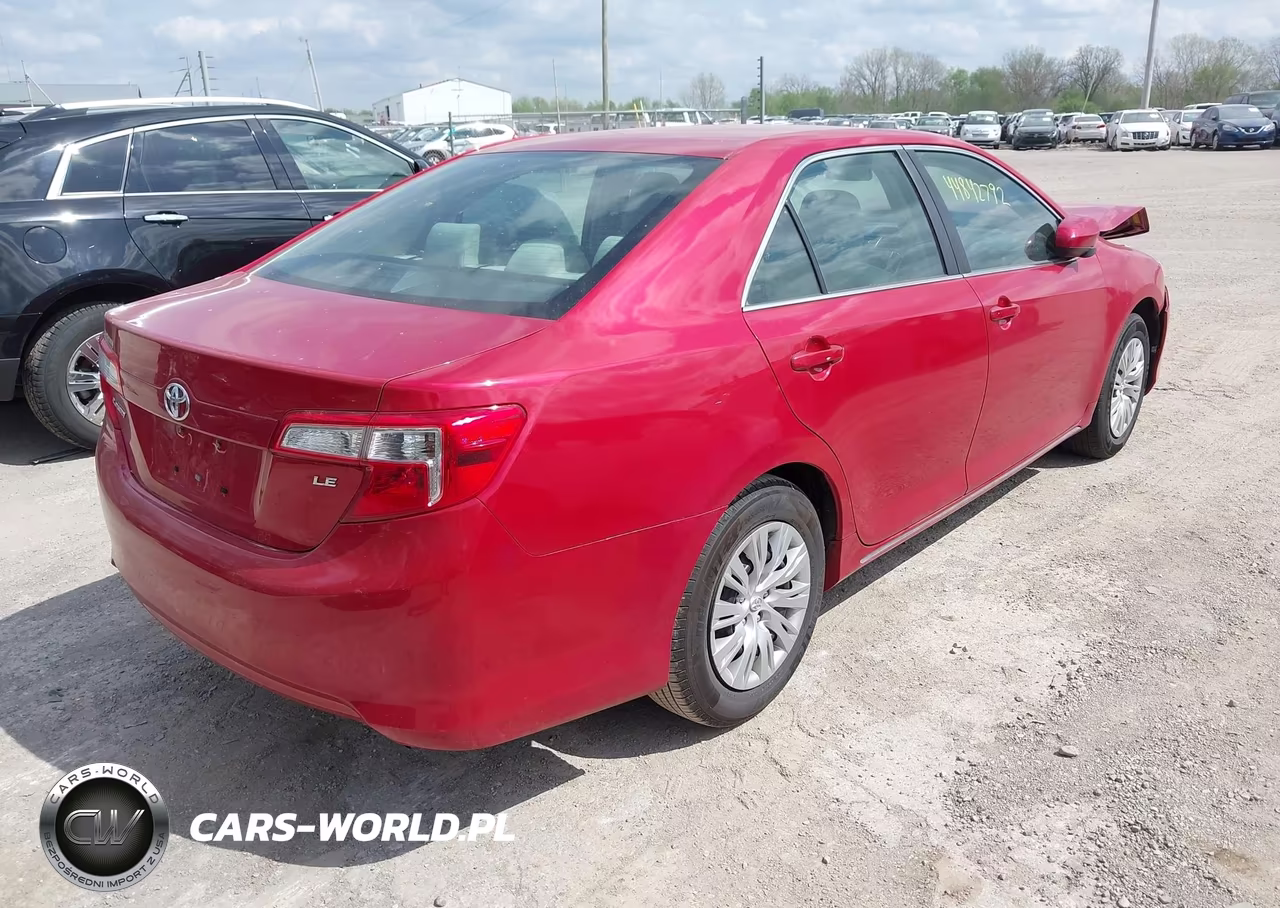 2014 Toyota Camry Le VIN:4T4BF1FK2ER406577 - 4