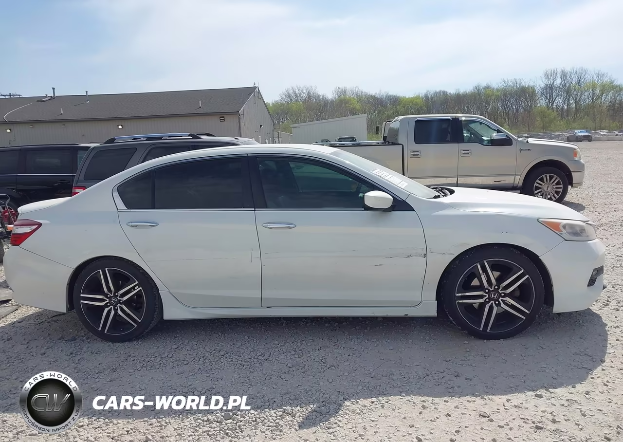 2017 Honda Accord Sport Se VIN:1HGCR2F14HA111107 - 13