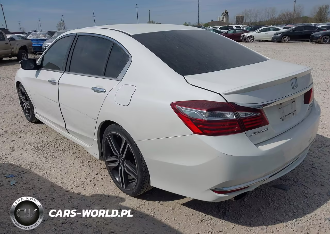 2017 Honda Accord Sport Se VIN:1HGCR2F14HA111107 - 3