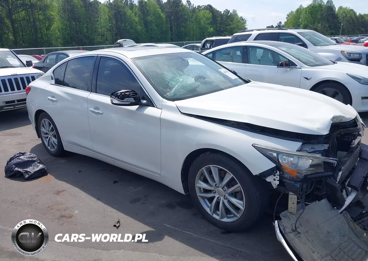 2014 Infiniti Q50 Premium