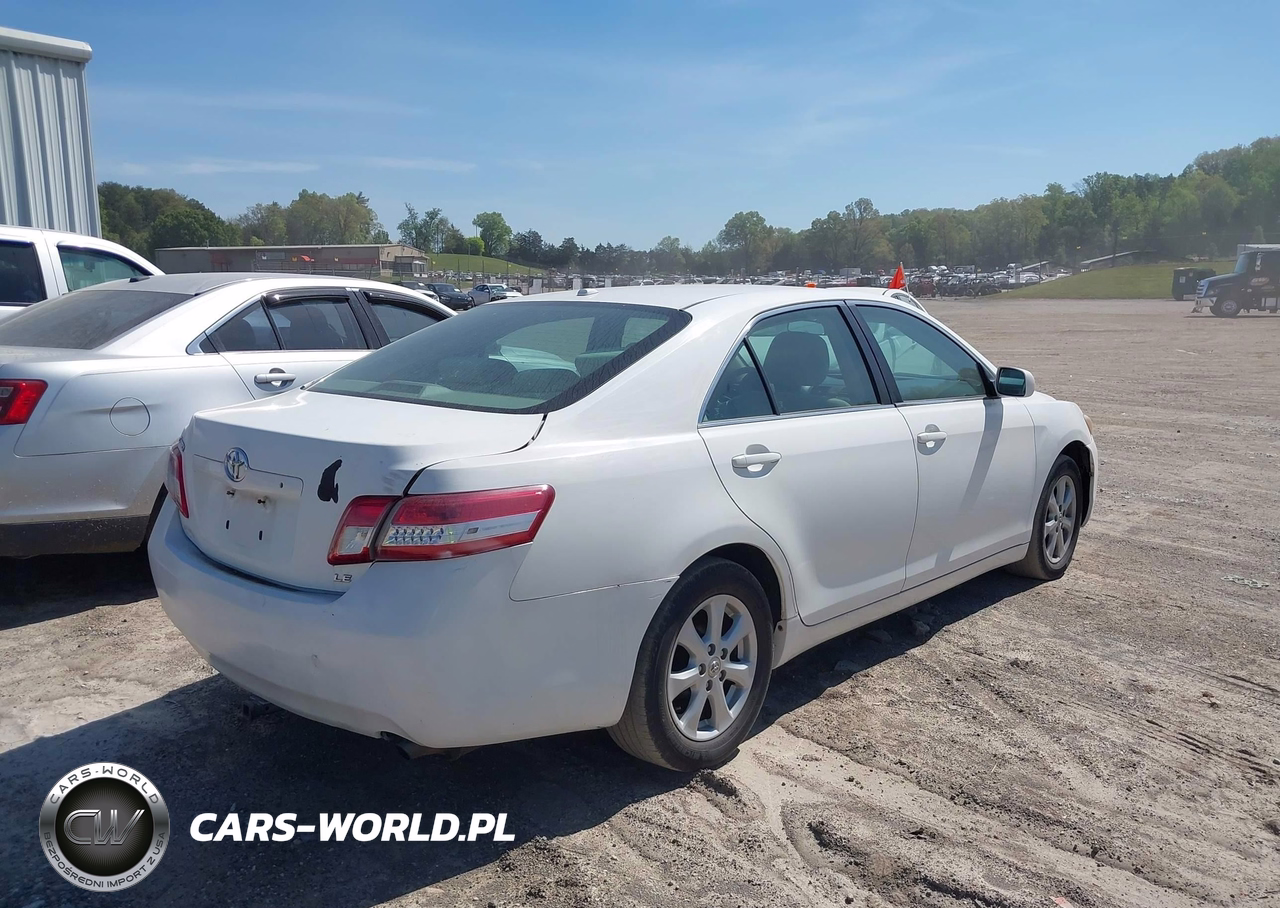 TOYOTA CAMRY VIN:4T1BF3EK5AU572870 - 4