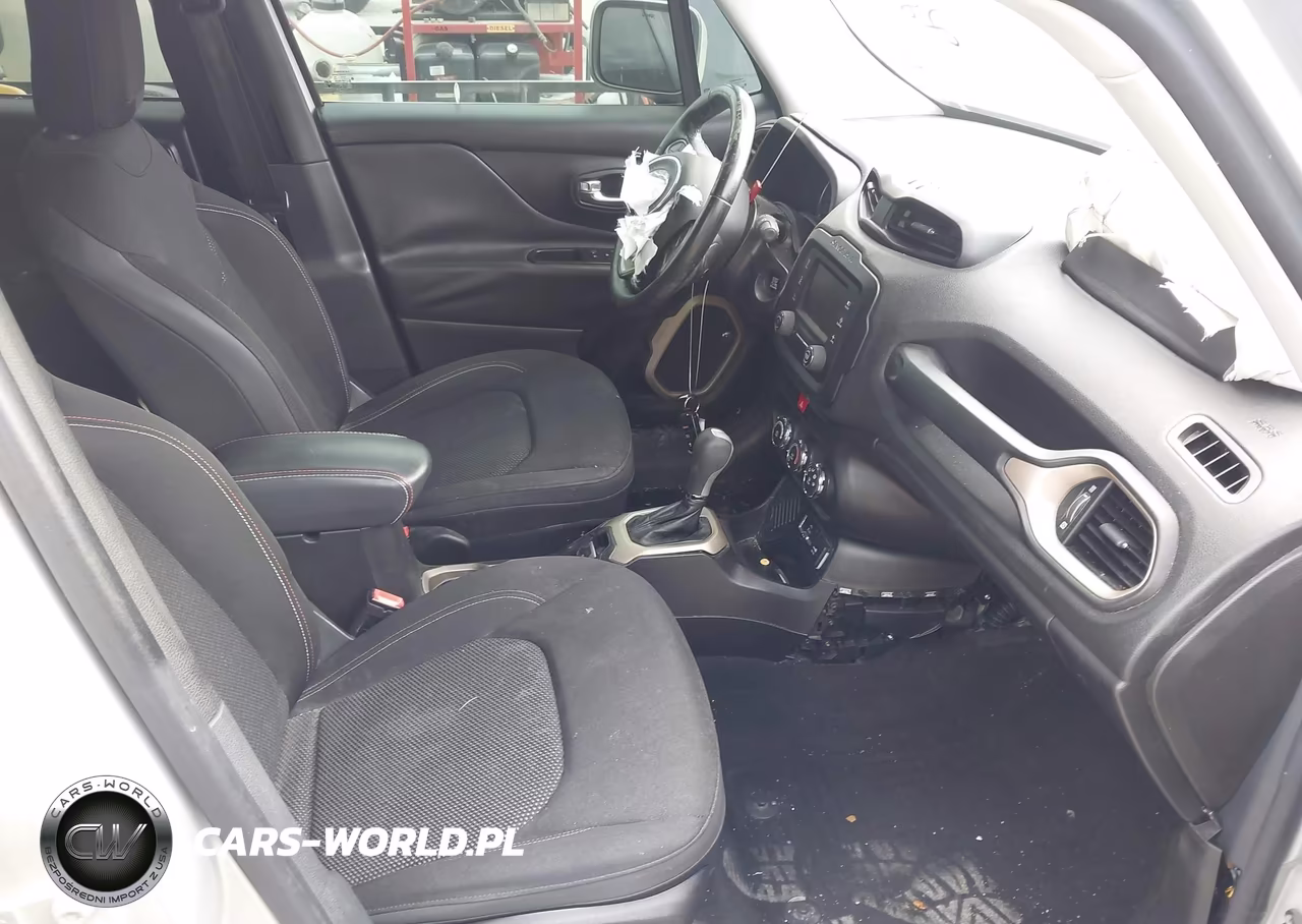 2016 Jeep Renegade 75Th Anniversary VIN:ZACCJABT8GPE31620 - 5