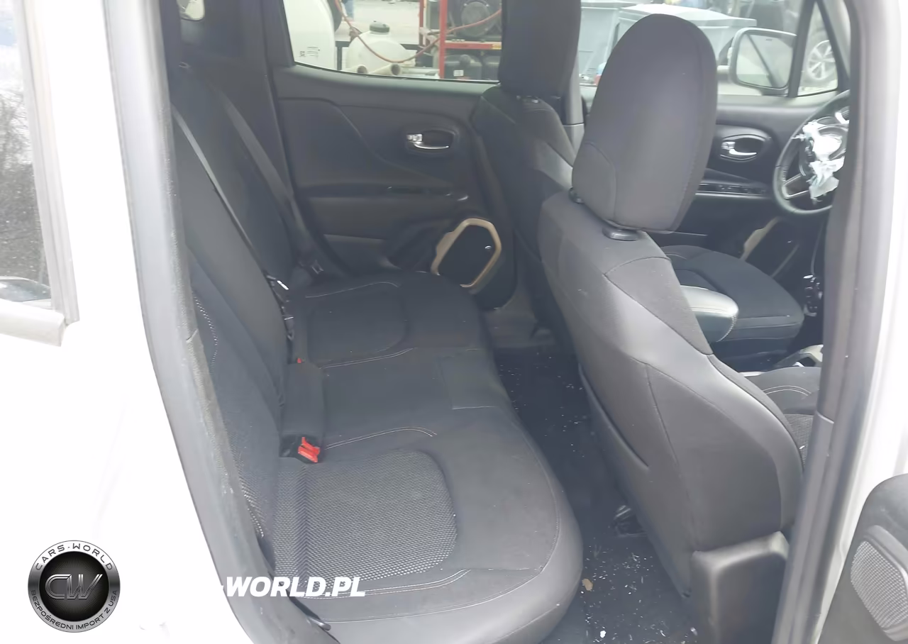 2016 Jeep Renegade 75Th Anniversary VIN:ZACCJABT8GPE31620 - 8