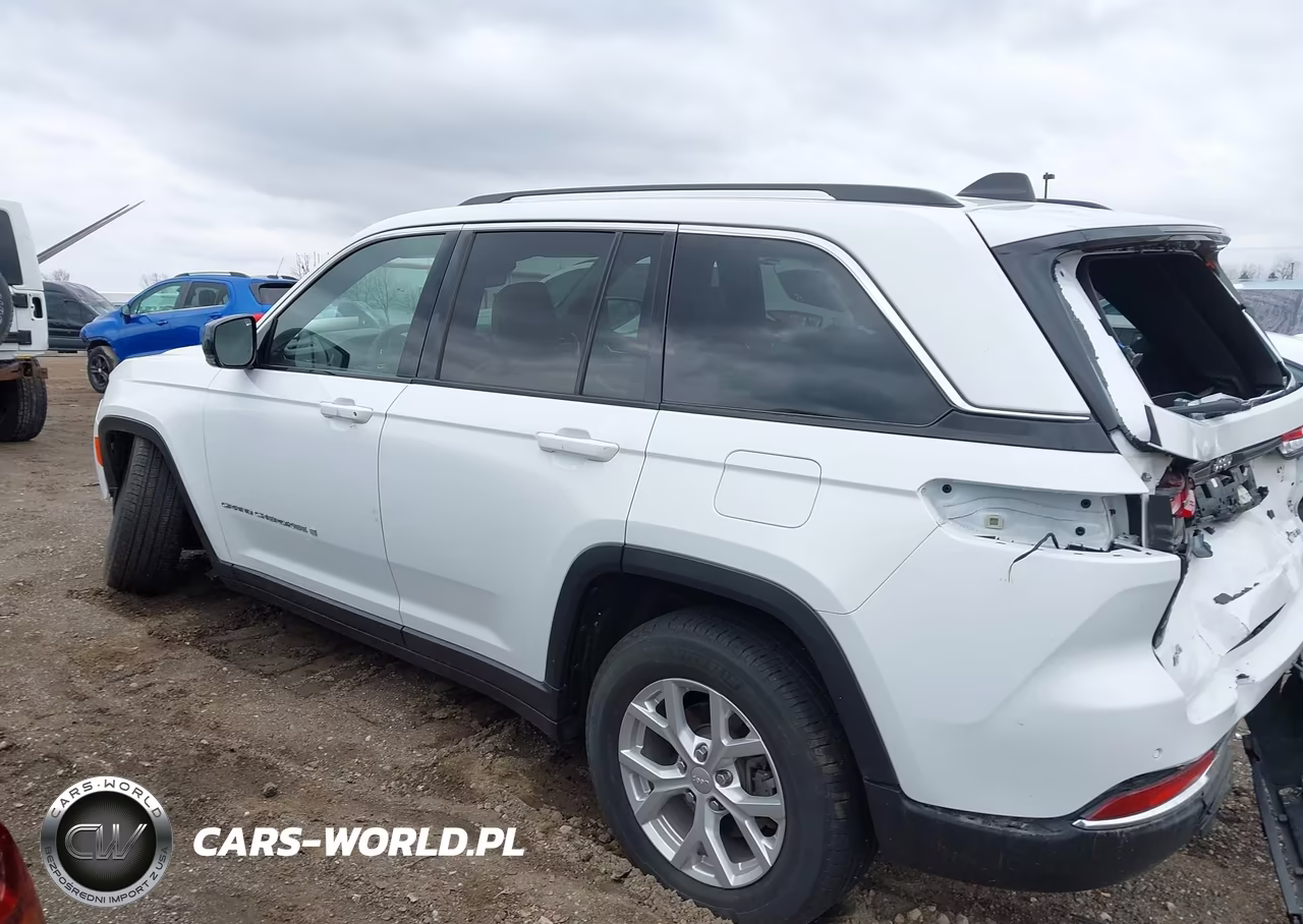 2023 Jeep Grand Cherokee Limited 4X4 VIN:1C4RJHBG3PC644047 - 14