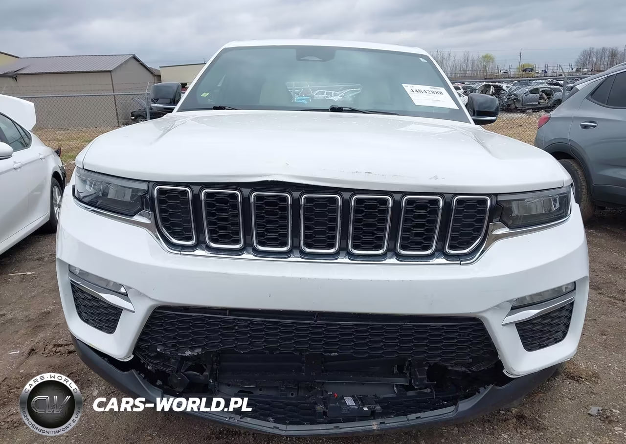 2023 Jeep Grand Cherokee Limited 4X4 VIN:1C4RJHBG3PC644047 - 6