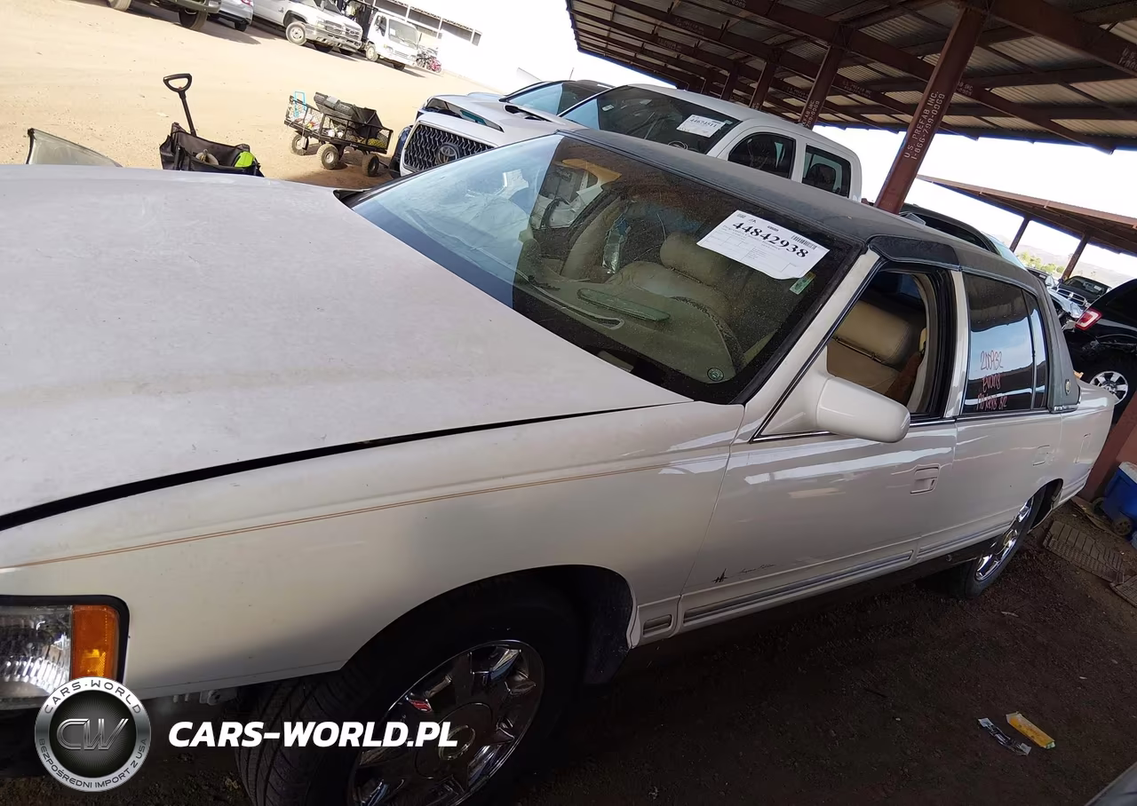 1998 Cadillac Deville Standard VIN:1G6KD54Y1WU737870 - 14