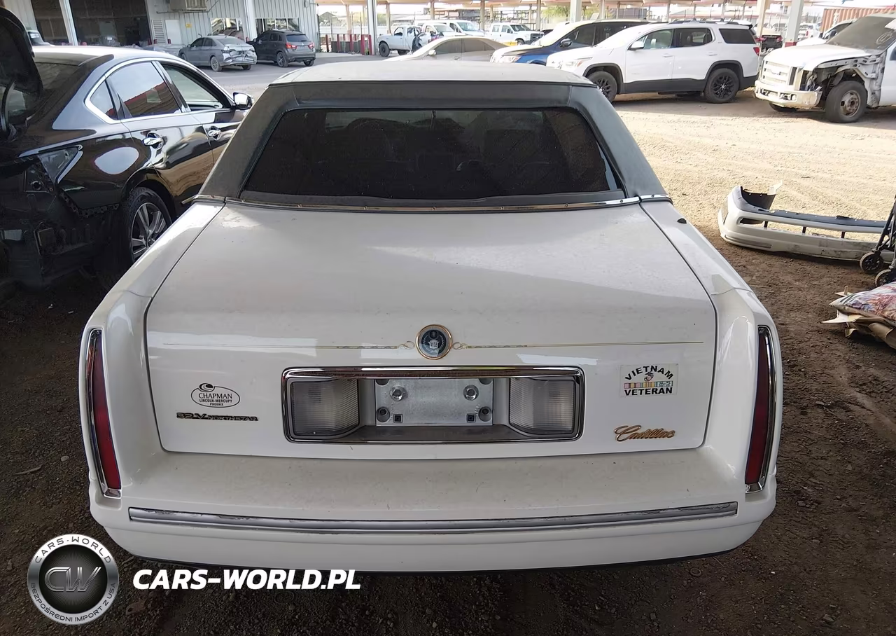 1998 Cadillac Deville Standard VIN:1G6KD54Y1WU737870 - 16
