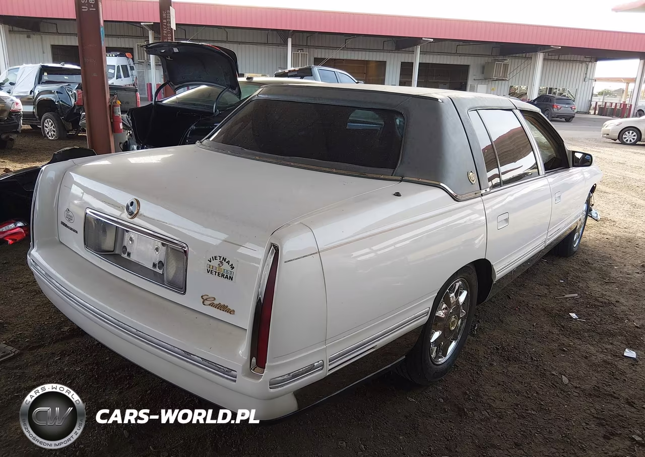 1998 Cadillac Deville Standard VIN:1G6KD54Y1WU737870 - 4