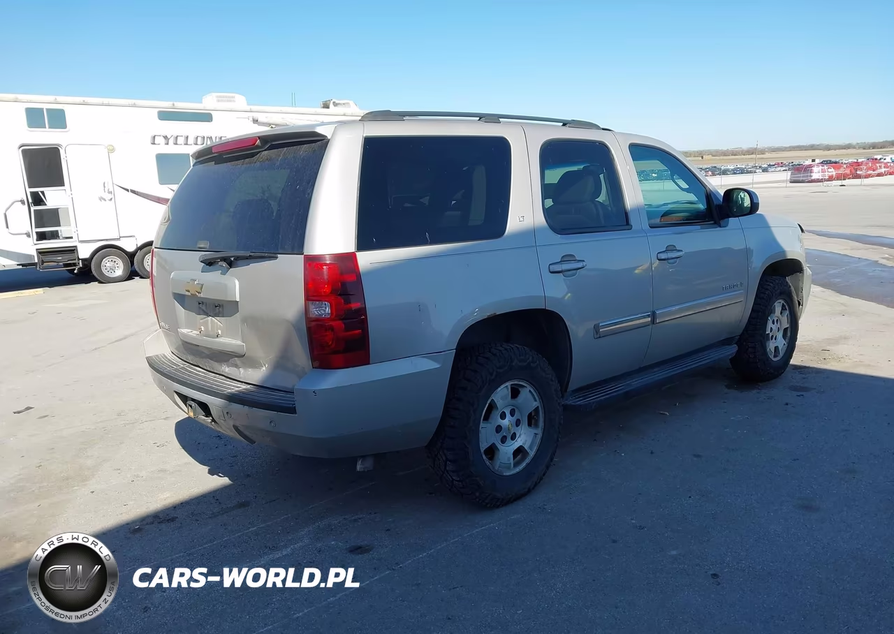 2007 Chevrolet Tahoe Lt VIN:1GNFK13007R136986 - 4