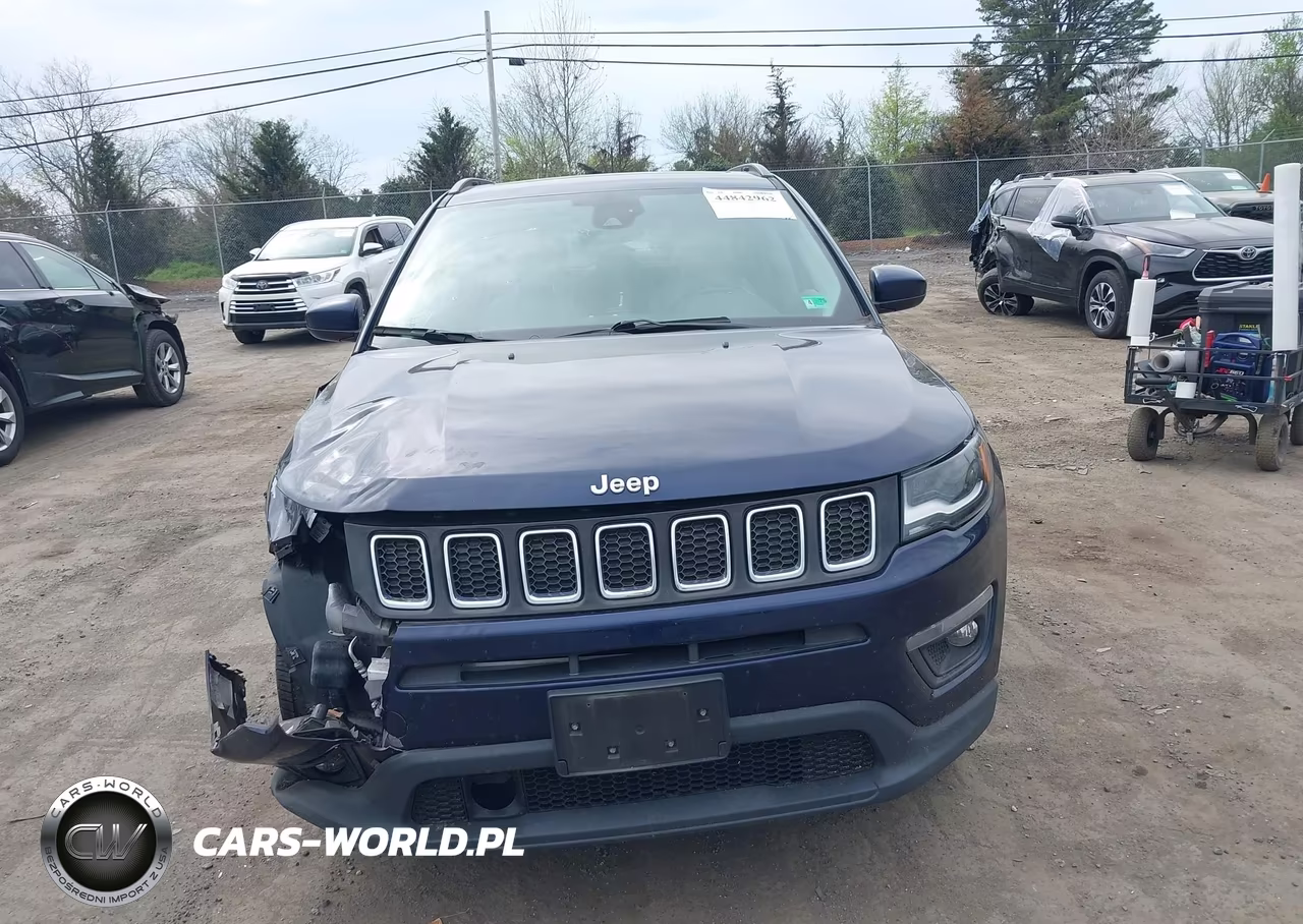 2018 Jeep Compass Latitude 4X4 VIN:3C4NJDBB9JT436035 - 12