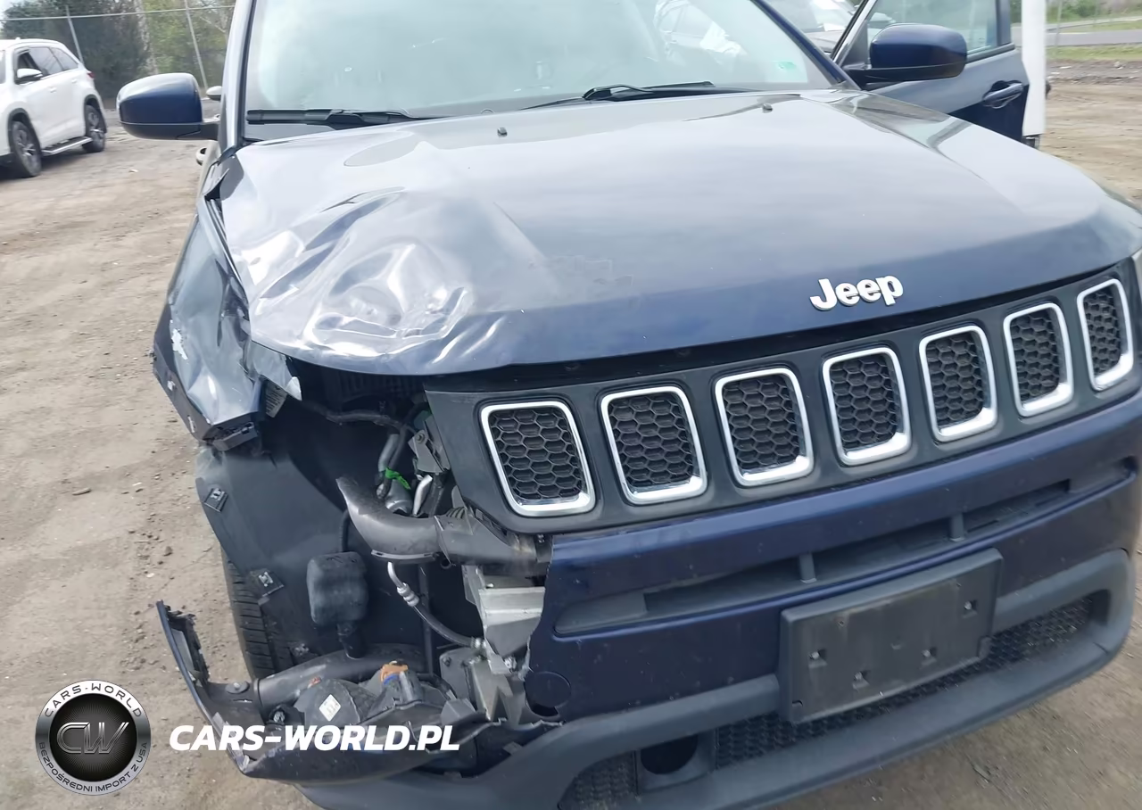 2018 Jeep Compass Latitude 4X4 VIN:3C4NJDBB9JT436035 - 6