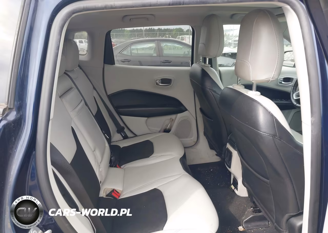 2018 Jeep Compass Latitude 4X4 VIN:3C4NJDBB9JT436035 - 8