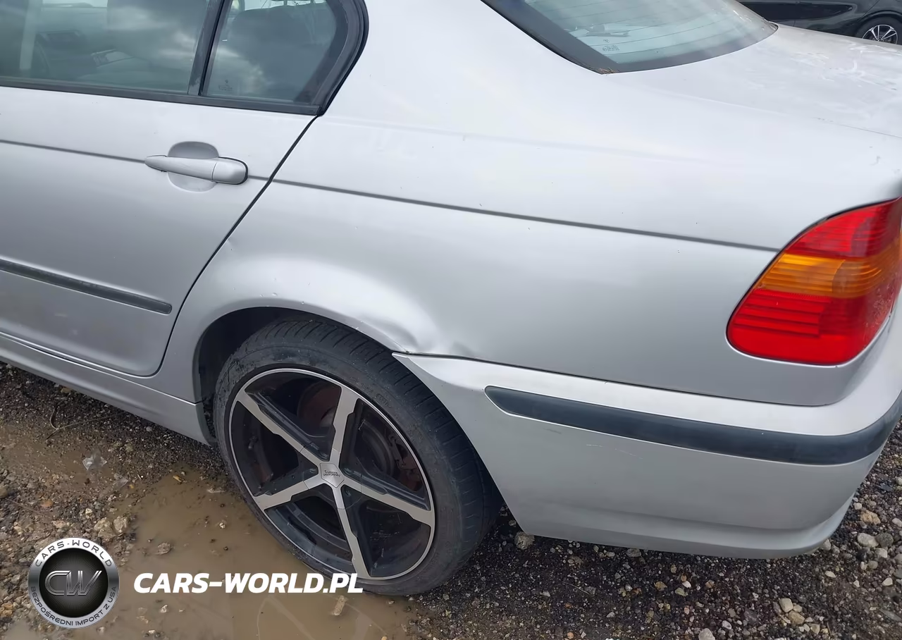 2002 BMW 325Xi VIN:WBAEU33472PF68539 - 6